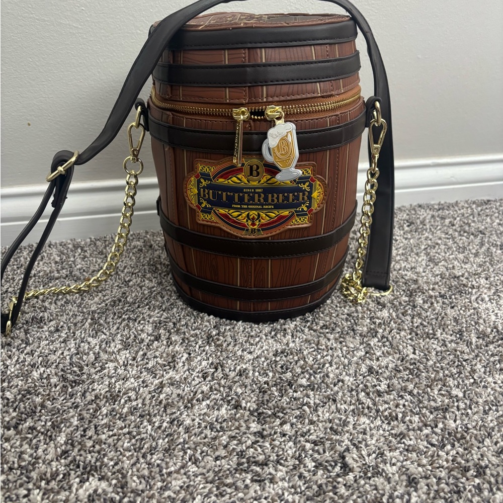 Loungefly Harry Potter scented Butterbeer Barrel crossbody Bag